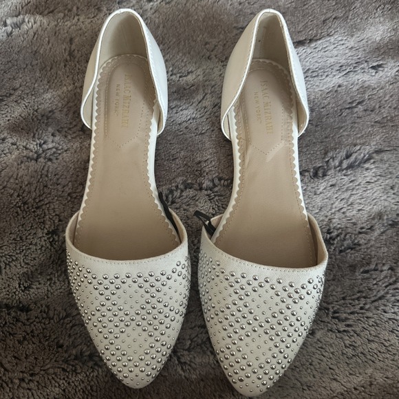 Isaac Mizrahi New York Size 8 Studded White Canvas Pointed Toe D'Orsay Flats - Picture 1 of 5